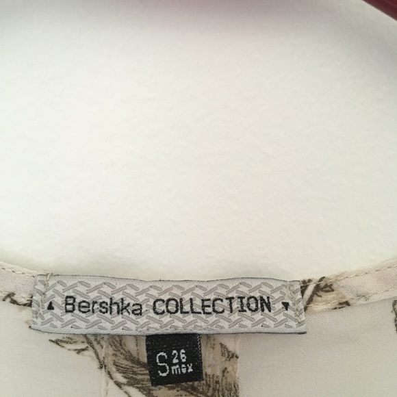 Sleeveless feather patterned blouse - Picture 3 of 4